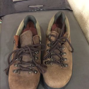 Hiking shoes